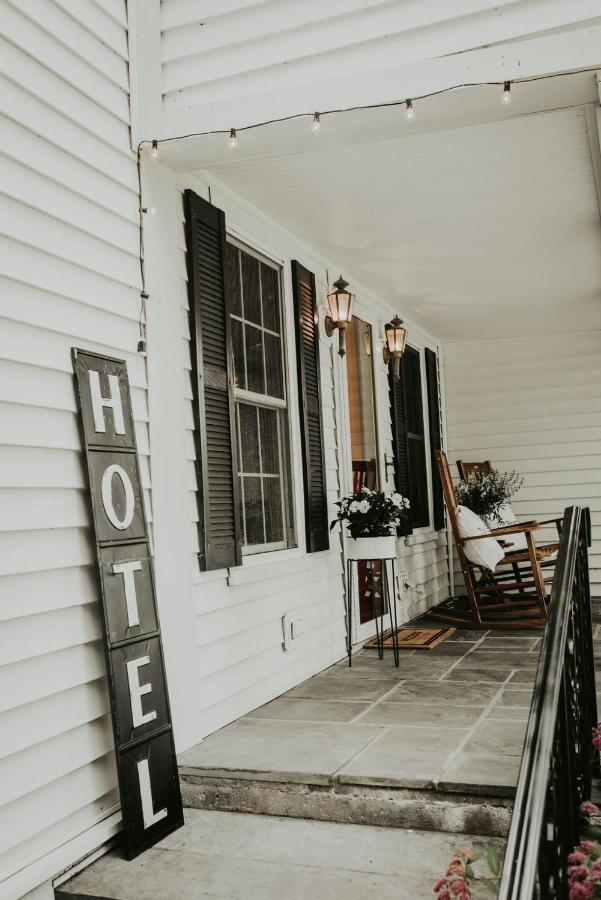 The Bond 1835 Otel Skaneateles Dış mekan fotoğraf